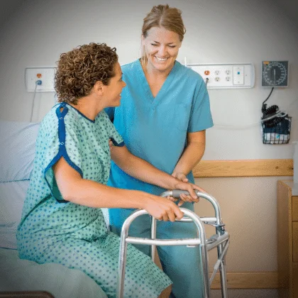 AUXILIAR DE ENFERMERÍA EN GERIATRÍA en Oviedo, Gijón, Avilés, Langreo y León AUXILIAR DE ENFERMERÍA EN GERIATRÍA en Oviedo, Gijón, Avilés, Langreo y León